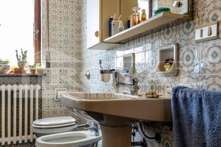 Ponte San Pietro - Trilocale all'ultimo piano Ponte San Pietro