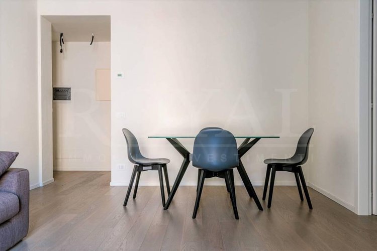 Piazza Pontida - Luminoso trilocale ristrutturato a nuovo Bergamo