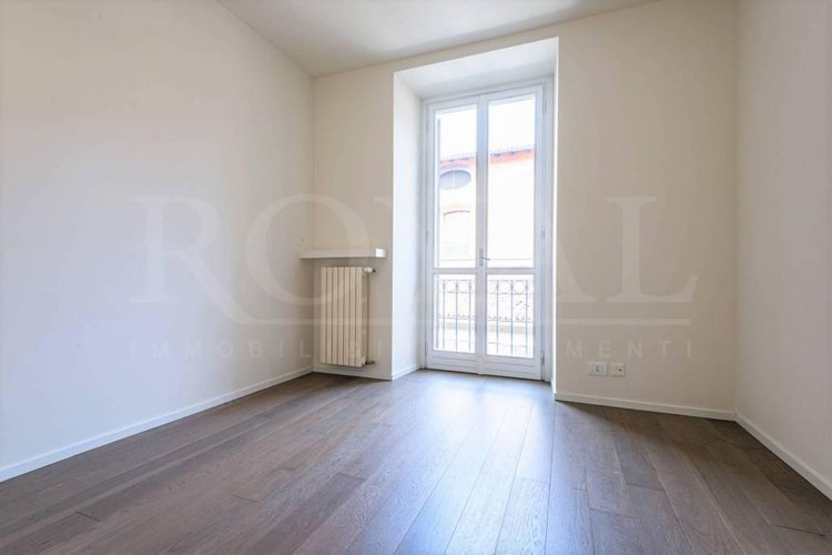 Piazza Pontida - Luminoso trilocale ristrutturato a nuovo Bergamo