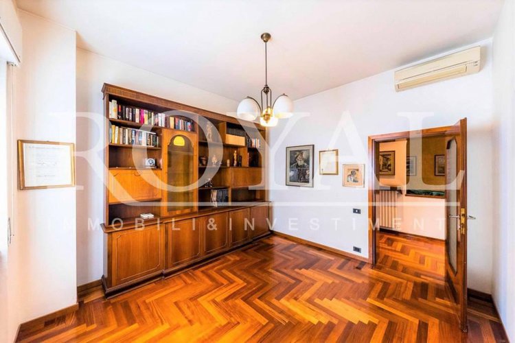 Zona San Colombano - villa singola con giardino Bergamo