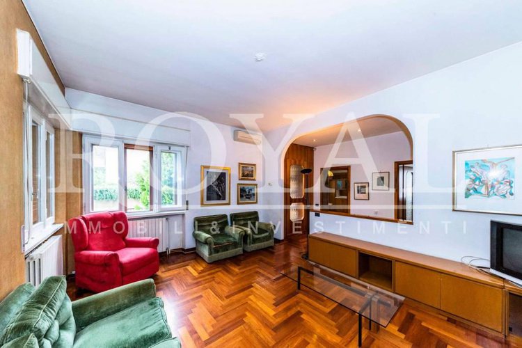 Zona San Colombano - villa singola con giardino Bergamo