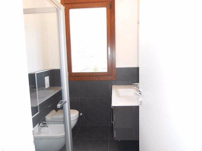 Cene vendesi trilocale in duplex Cene