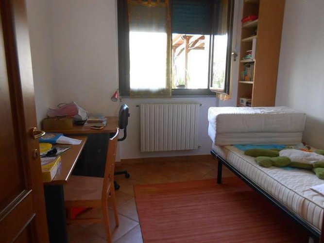 ALBINO VENDESI QUADRILOCALE IN VILLA Albino