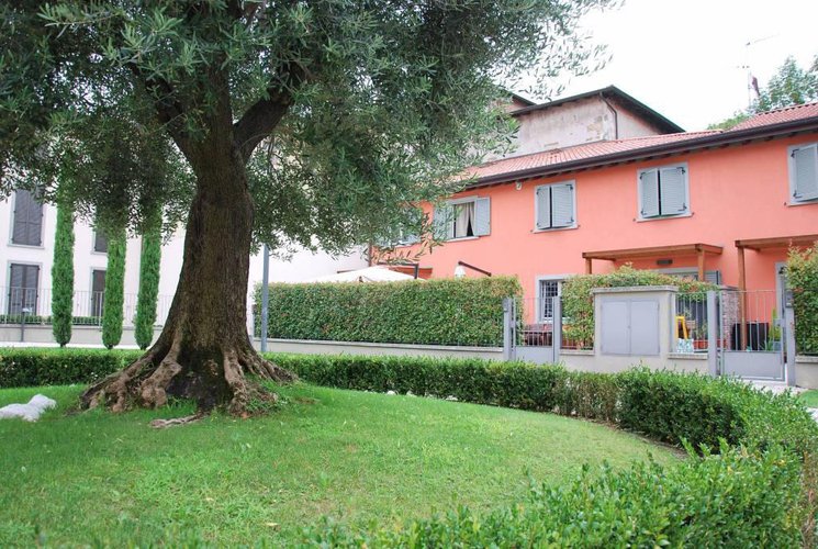 casetta in contesto nobiliare del XVI sec Seriate