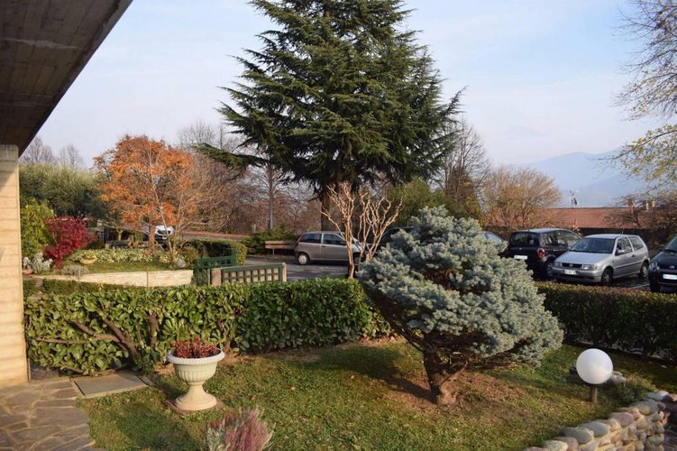 Splendida villetta a schiera di centro