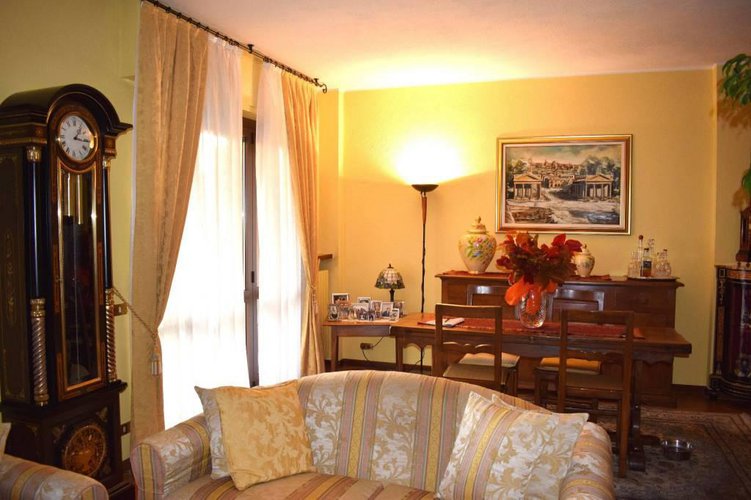 Splendida villetta a schiera di centro Albino