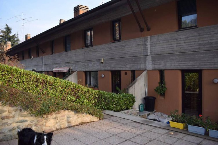 Splendida villetta a schiera di centro Albino