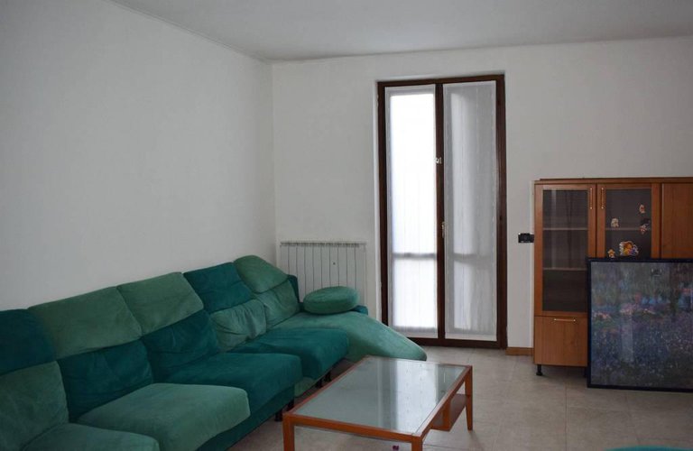 Trilocale con taverna e box doppio Albino