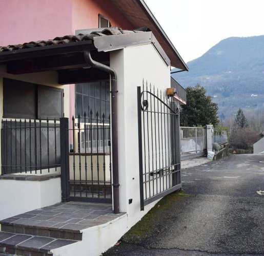 Trilocale con taverna e box doppio Albino