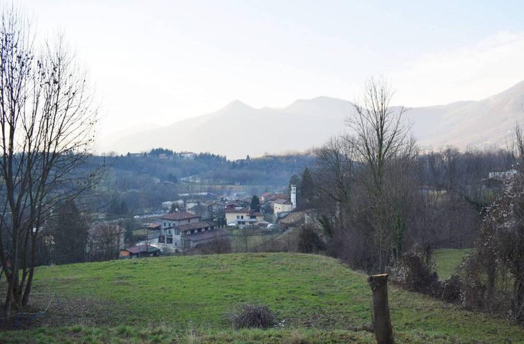 Trilocale con taverna e box doppio Albino