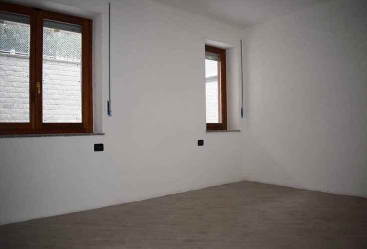 Trilocale, classe B Albino