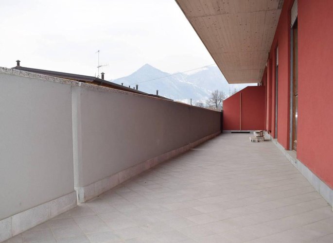 Trilocale, classe B Albino