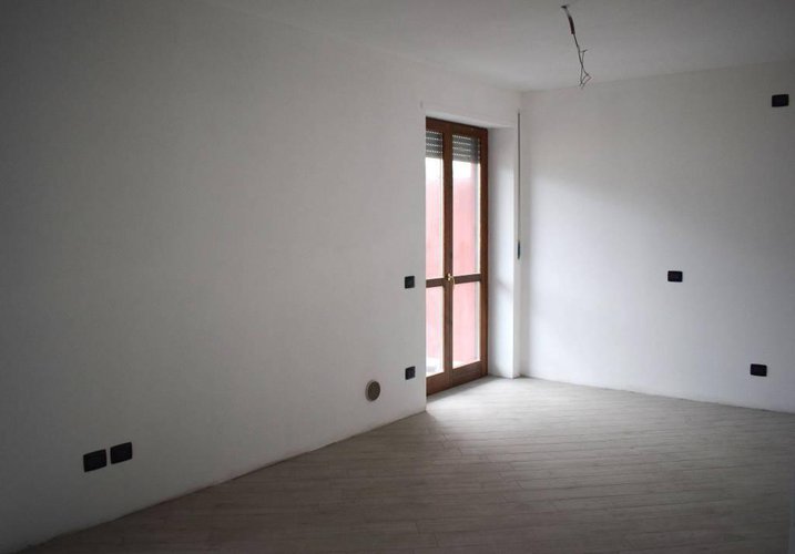 Trilocale, classe B Albino