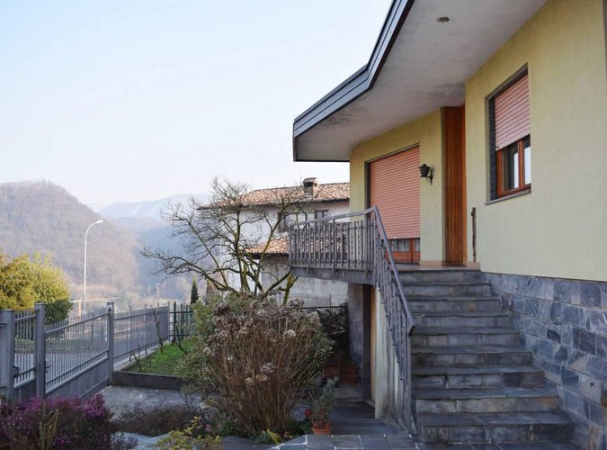 Villa singola unifamiliare Fiorano al Serio