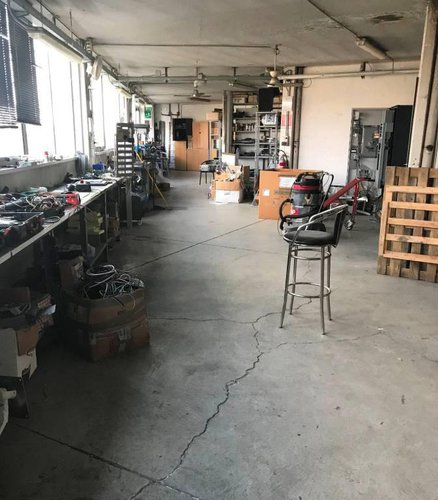 Capannone ad uso commerciale Alzano Lombardo