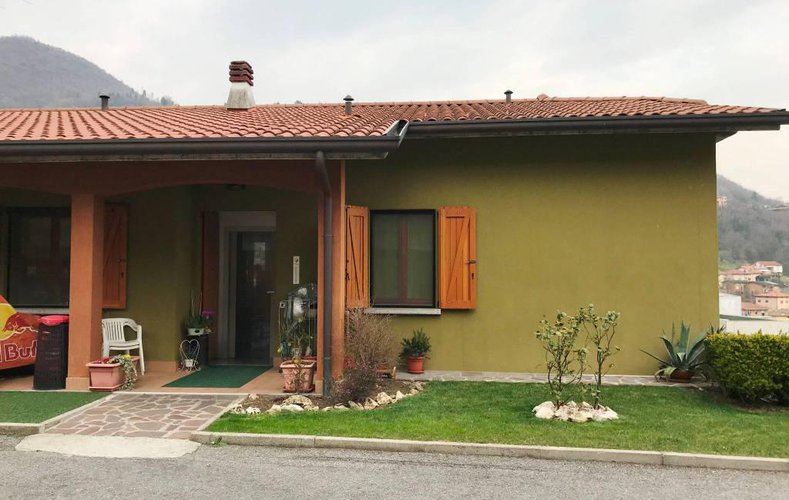 Quadrilocale finemente ristrutturato con giardino Alzano Lombardo