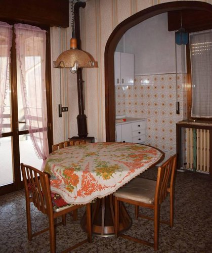 Villa singola su tre livelli Gandino