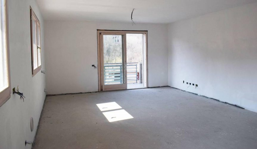 Nuovissimo quadrilocale in villetta Nembro