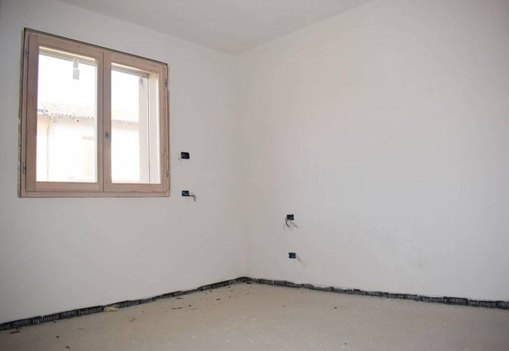 Nuovissimo quadrilocale in villetta Nembro