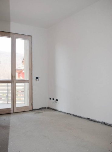 Nuovissimo quadrilocale in villetta Nembro