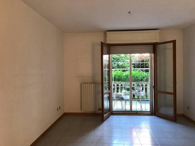Trilocale in duplex con taverna e giardino privato Torre Boldone