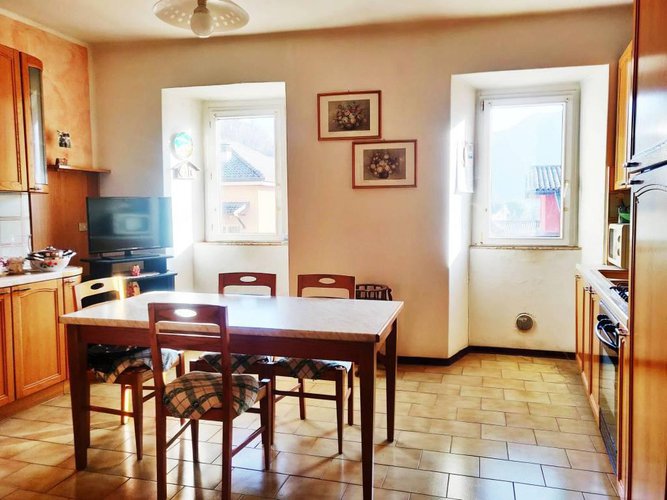 Penta locale in duplex Albino