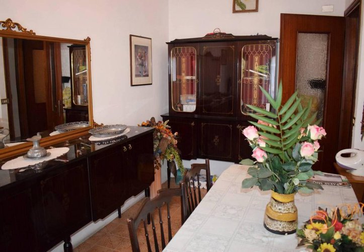 Penta locale in duplex Albino