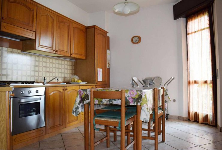 Villa singola come nuova con giardino privato Albino