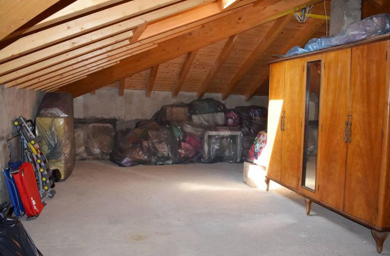 Stupenda villa singola con giardino privato Gandino