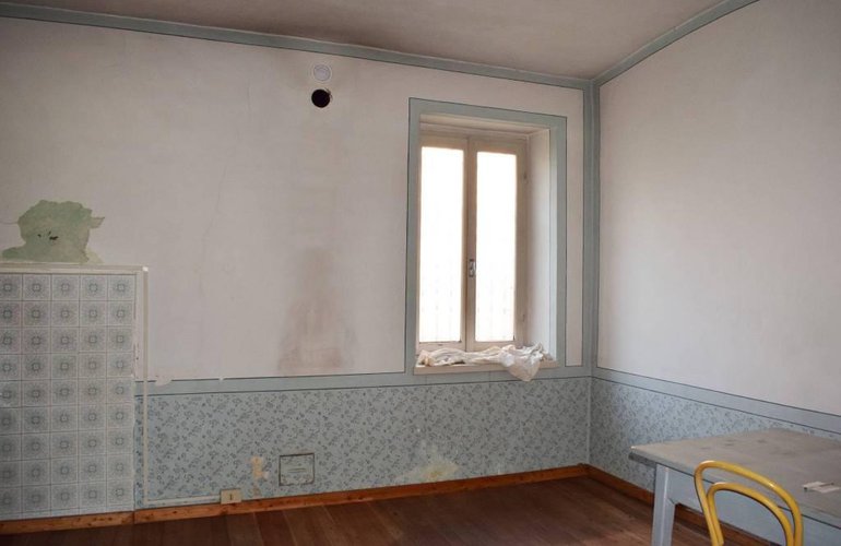 Vendesi tre bilocali in contesto di 5 famiglie Nembro