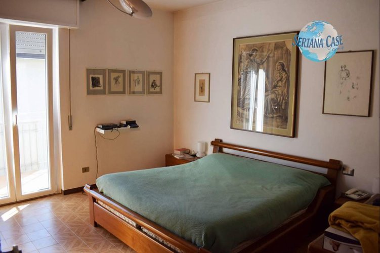 Quadrilocale abitabile subito, centralissimo. Vero affare!!! Albino