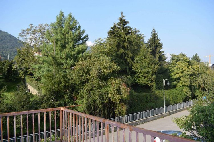 Attico pentalocale, terrazza vivibile di 100 mt Nembro