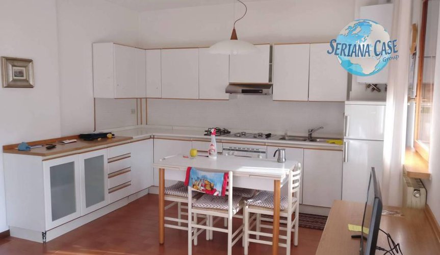 Bilocale abitabile da subito, arredato! Nembro