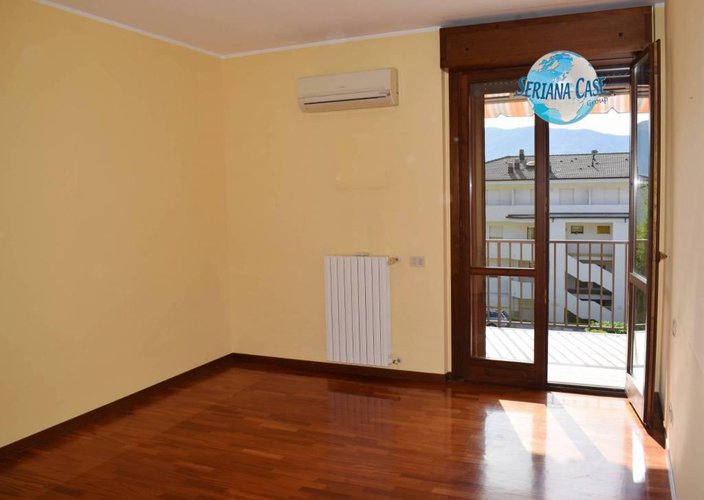 Quadrilocale in duplex con box e posto auto coperto Albino