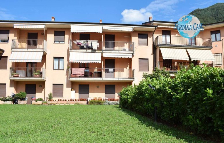 Quadrilocale in duplex con box e posto auto coperto Albino