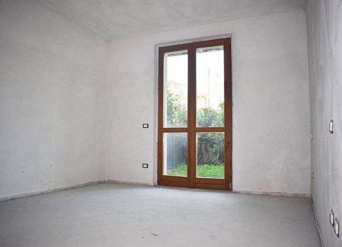 Nuovissimo trilocale con giardino! Nembro