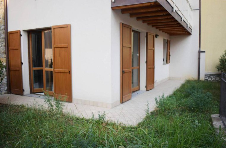 Nuovissimo trilocale con giardino! Nembro