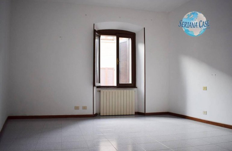 Trilocale di 110 mq, abitabile da subito Nembro