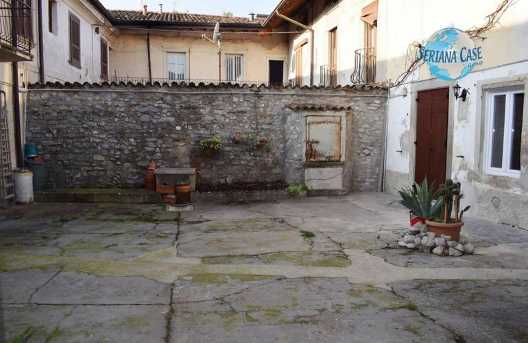 Trilocale di 110 mq, abitabile da subito Nembro