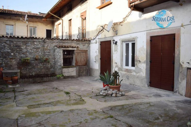 Trilocale di 110 mq, abitabile da subito Nembro