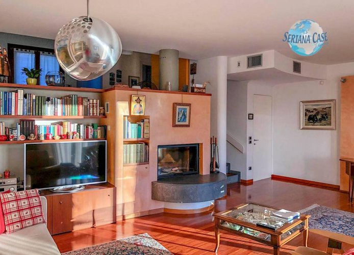 Splendida villa a schiera, come nuova! Nembro