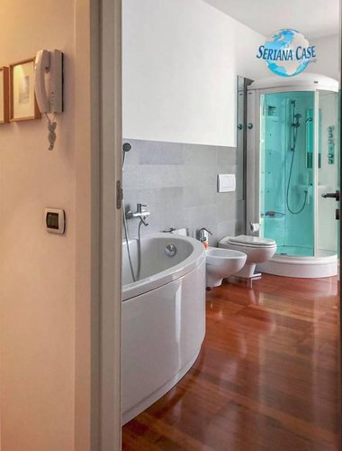 Splendida villa a schiera, come nuova! Nembro