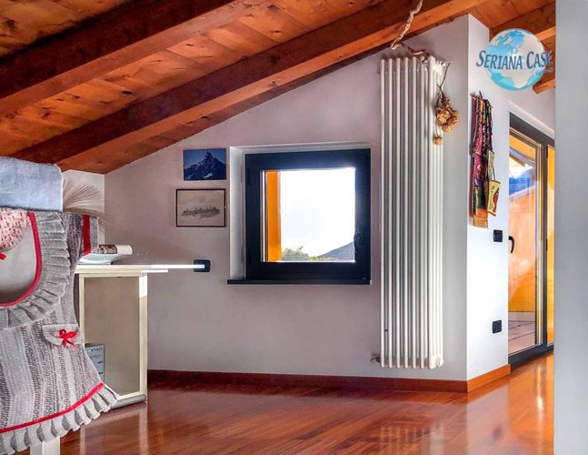 Splendida villa a schiera, come nuova! Nembro