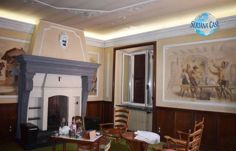 Signorile casa d'epoca, da riattare Albino