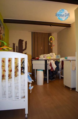 Trilocale ristrutturato a nuovo, balcone vivibile Albino