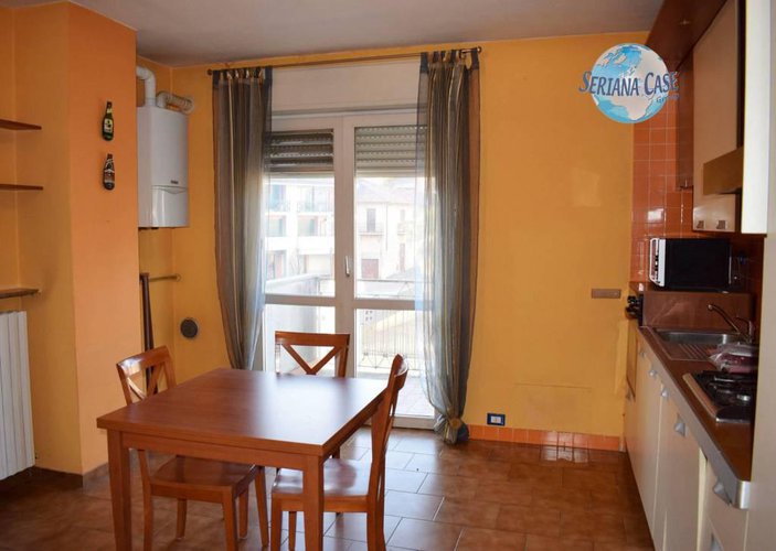 Bilocale arredato, abitabile subito, con posto auto Albino