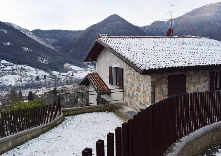 Splendida villa singola, unica nel suo genere! Albino