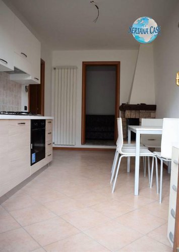 Trilocale con giardino privato, possibilità box singolo. Ponte Nossa