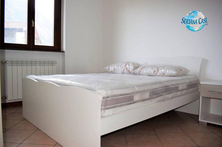 Trilocale con giardino privato, possibilità box singolo. Ponte Nossa