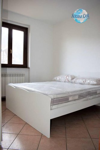 Trilocale con giardino privato, possibilità box singolo. Ponte Nossa